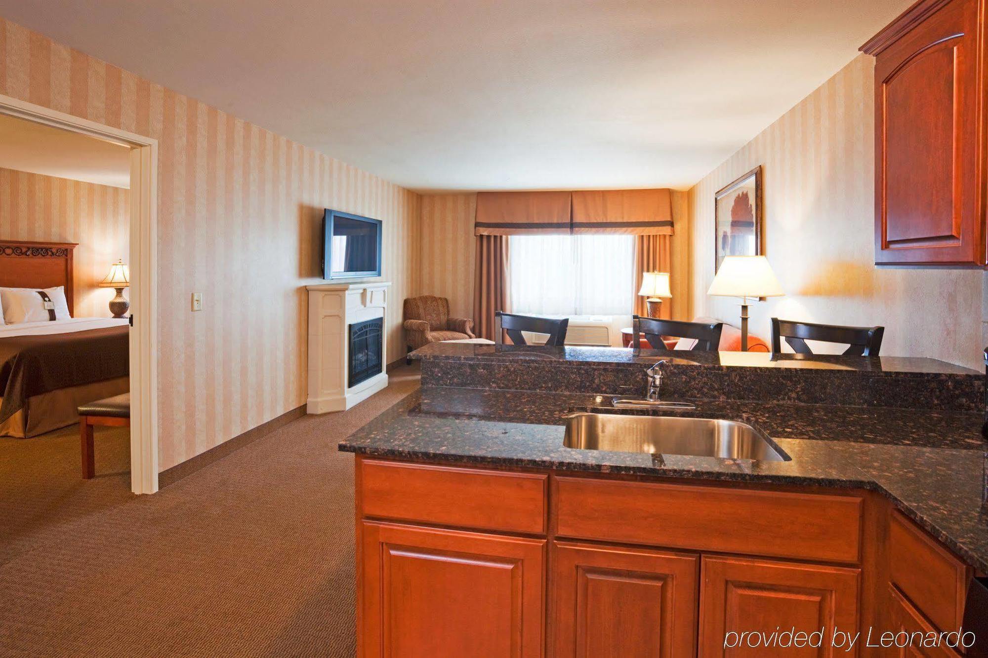 Holiday Inn Hotel & Suites Minneapolis-Lakeville, An Ihg Hotel Habitación foto